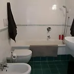 アパート Sleeps 4 6-private Pool - Remote Countryside